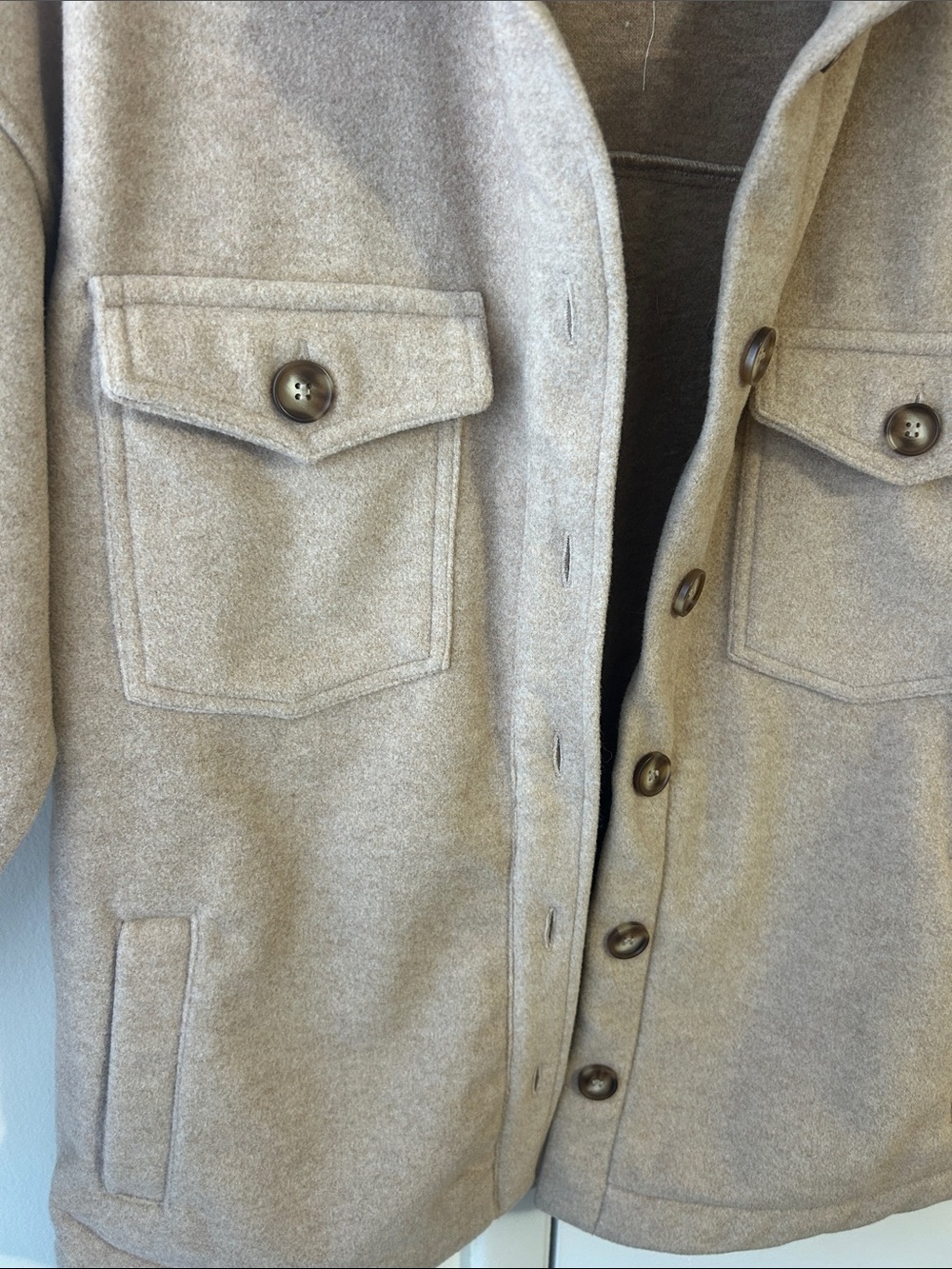Woman’s jacket - Picture 3 of 4